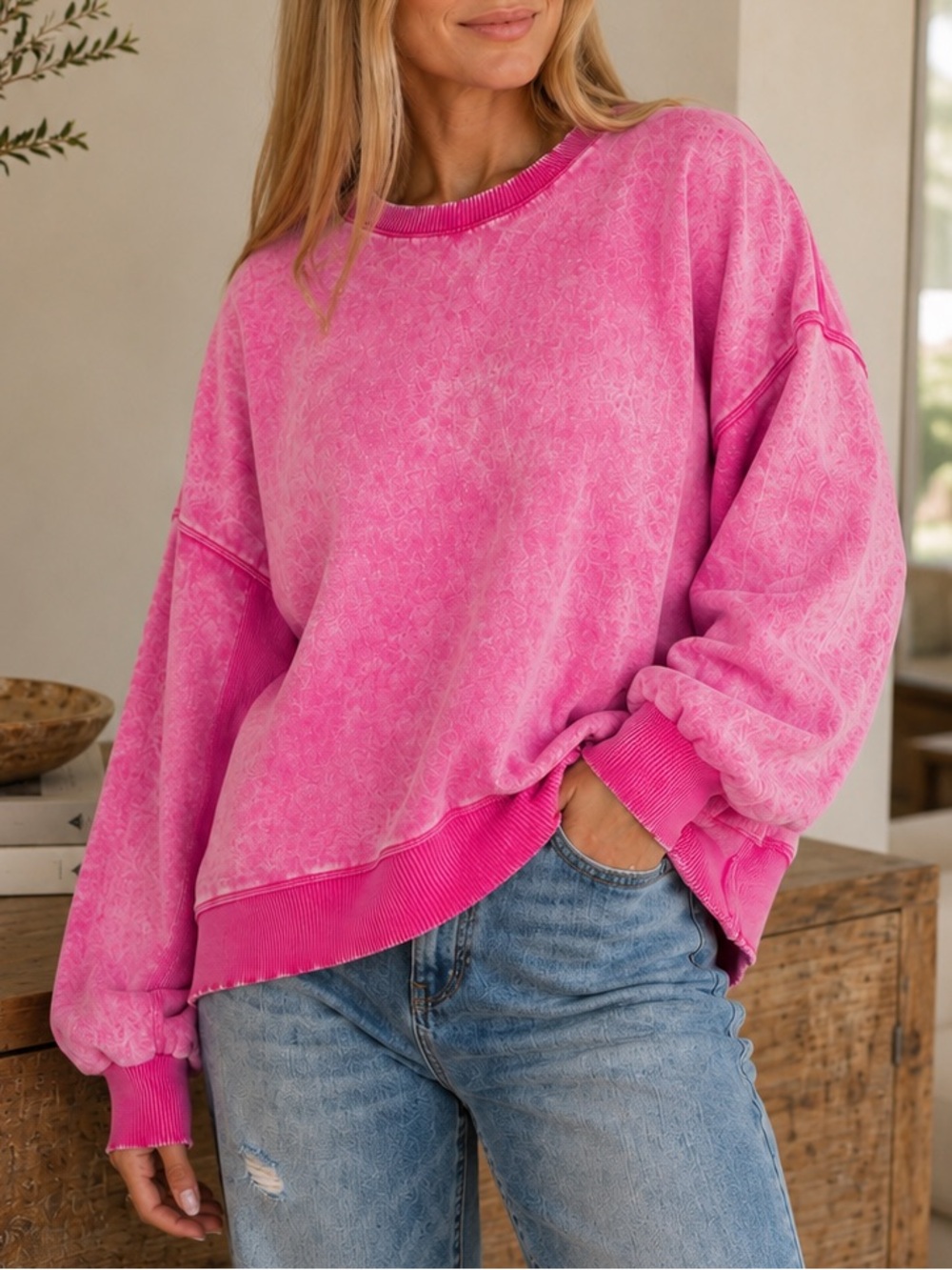 338. Women's Hot Pink Acid Washed Fleece Oversized Crewneck Sweatshirt NEW